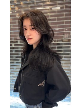 ジーナ 名駅(XENA.) 《xena/中島》大人お洒落なレイヤースタイル