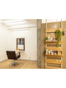 <アジアGP受賞>再現性の高いカット技術[学芸大学/トリートメント/白髪染め/白髪ぼかし/ハイライト/学割U24]