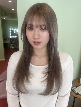 エマ(emma) グレージュcolor×レイヤーカット