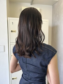 エイトオロク 那覇小禄店(EIGHT oroku) ゆるっとコテ巻き透明感カラー