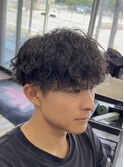 カール感強めツイストスパイラルパーマ