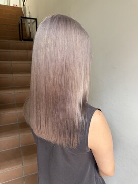 サンク 原宿 表参道(cinq) くびれボブミルクティーベージュヘーゼルグレージュワイドバング