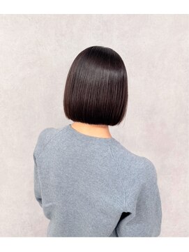 フランチェスカドットボブ(francesca.bob) ミニボブ×アッシュブラウン【渡辺俊弥】梅田