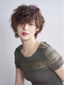 タヤ 溝の口店(TAYA) クセ毛風フェミニンショート