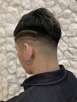 モアナ バイ ヘッドライト 沖縄東崎店(Moana by HEADLIGHT) Moana東崎#バーバースタイル#メンズカット#フェード