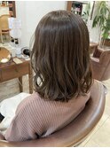 大人ミディアムボブ!ブリーチ無しでアッシュベージュに☆