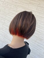アプリティア&nbsp;【ショートボブ×ネオンカラー】　別府／大分