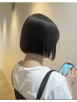 フープヘアー(HOOP.HAIR) ぱつっとボブ