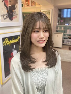 ヘアー アレス(hair ales) 黒髪 ボブルフ ネビージュ 小顔 ワンレン