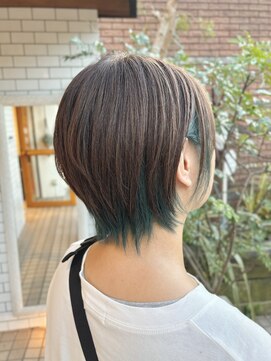 ノエル(noele) イメチェンショート グリーンインナー