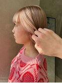 ボブ　ブロンド　ミルクティーベージュ　ブリーチ