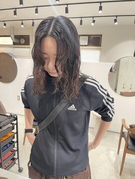 グラフ 立川(Graph.) ミディアムパーマ/スパイラルパーマ