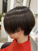 ショートヘア
