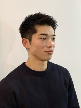 クロト(Clotho) スパイキーショート/ツイストスパイラル波巻きメンズウルフ