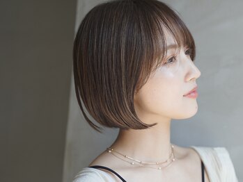 ワン 東戸塚(ONE004)の写真/少し気になるけど白髪染めはしていない方のぼかすカラー☆白髪染めでも綺麗に明るめになるカラーをご提案☆