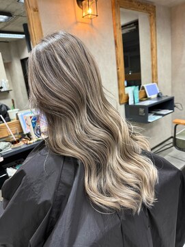 サニー 渋谷(SUNNY) バレイヤージュ、ハイライト、レイヤーカット、ダブルカラー