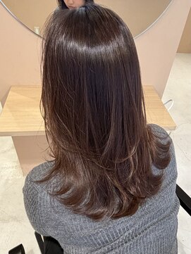 ジジ インターパーク 宇都宮(Gigi) レイヤースタイル/透明カラー/宇都宮/インターパーク