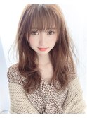 ふんわりフェミニンヘア（デザインカラーローライト厚めバング