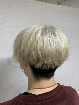 アジールヘア 所沢プロペ通り店(agir hair) ホワイトブロンドカラー