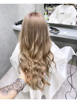 エリーツ 表参道(elyts) 夏ギャル！！