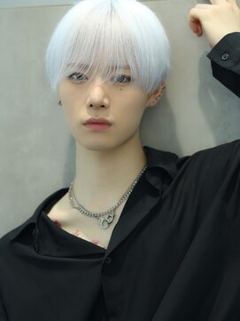 リップス 栄(LIPPS) ホワイトシースルー