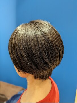 風の中の髪 オーガニック天然100%ヘナ