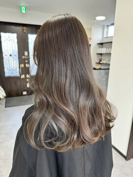 ヴィアージュ(Viage) オリーブベージュ