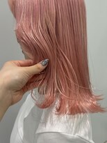 ノラ シンディ(NORA CYNDY)&nbsp;ルーツカラーアンブレラカラーブロンド裾カラーレイヤーカット