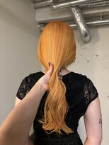 ノラ シンディ(NORA CYNDY)&nbsp;デザインカラーシャドウルーツカラー裾カラーレイヤーカット