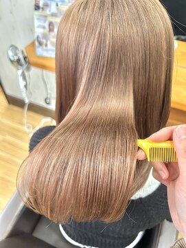 ララ(LALA) ブリーチしてても、艶髪！髪質改善ストレート
