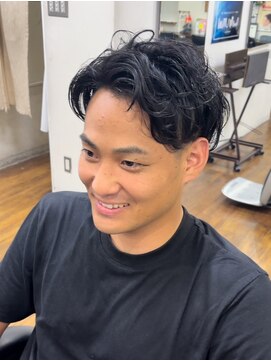 コンセプトフリッシュ(concept FRISCH) 2ブロック王道パーマ