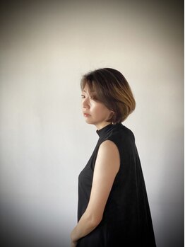 リスラボ(LISLABO)の写真/ヘアデッサンを使って≪丁寧なカウンセリング≫を実現。繊細なカット技術で小顔効果◎