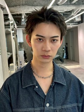 スパイキーショートブルーブラックアップバングピンパーマ2