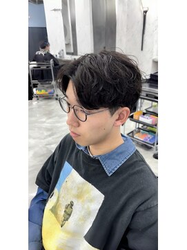 オム ブランシェ(HOMME BLANCHE’) 【Natsuki】シャドウパーマ×センターパート