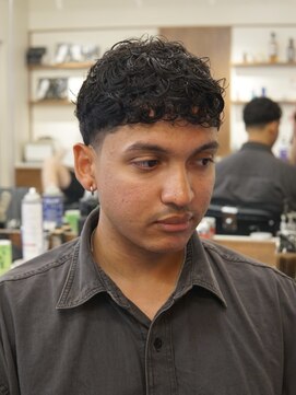 ザ チョップ ショップ ハラジュク(THE CHOP SHOP HARAJUKU) テーパーフェード/バーバー/床屋/メンズカット/原宿バーバー