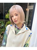 ハイトーン　ホワイトベージュ　ブリーチ