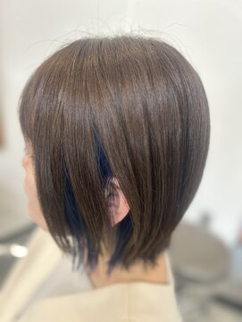 ヘアーアトリエルキナ(hair atelier LUCINA) インナーカラー