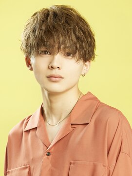 ゴート(GOATO) レイヤーマッシュ　波巻きマッシュ　波巻きパーマ