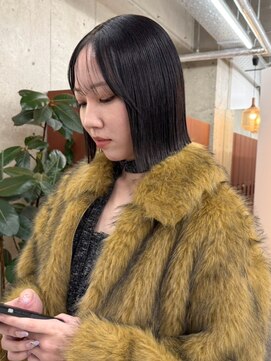 ノエ(noe) 切りっぱなし/ボブ/レイヤーカット/ダブルカラー/ブリーチ/栄y73