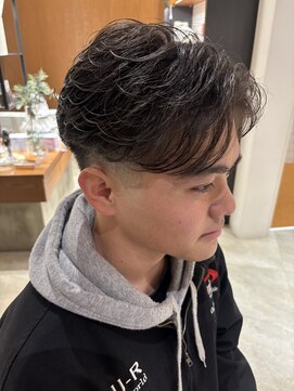 サラビューティーサイト 志免店(SARA Beauty Sight) 【Haru】短髪/フェザーショート/テーパーフェード