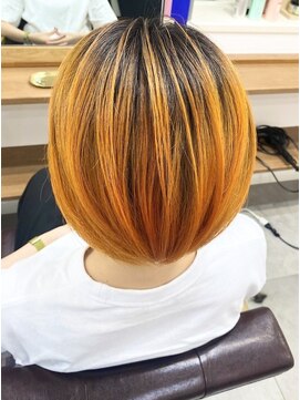 くびレイヤー グレーベージュ 白髪染め 白髪ぼかし 髪質改善