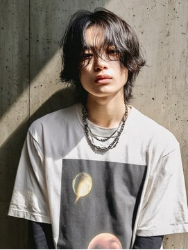 アンドレイ 表参道(andrey) MEN’S HAIR/サーフカール/刈り上げセンターパート/表参道