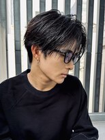 ベル 新宿(Belle)&nbsp;men'shair/メンズショート/センターパート/韓国風スタイル新宿駅