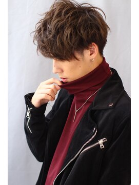 ハピネス 河原町店(Happiness) ワイルドアップバング サイドパートショート クラウドマッシュ