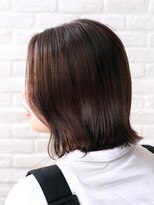 モモマルジャパン(MomomaruJapan)&nbsp;ナチュラルミディ、外ハネアレンジ