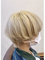 ナンバー エミライ 溝の口(N° emirai) 抜きっぱなしブロンド