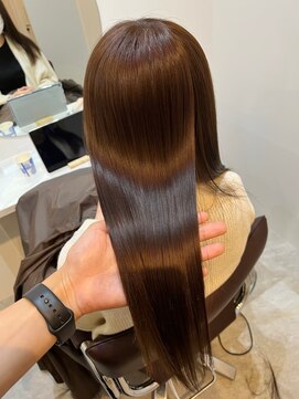 ジーナ 千葉(Zina) 大人かわいい20代30代40代小顔ショコラベージュ１Zina船橋