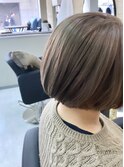ミルクティーベージュ