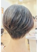 カジュアルショートボブ