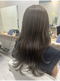 シアーグレージュ
